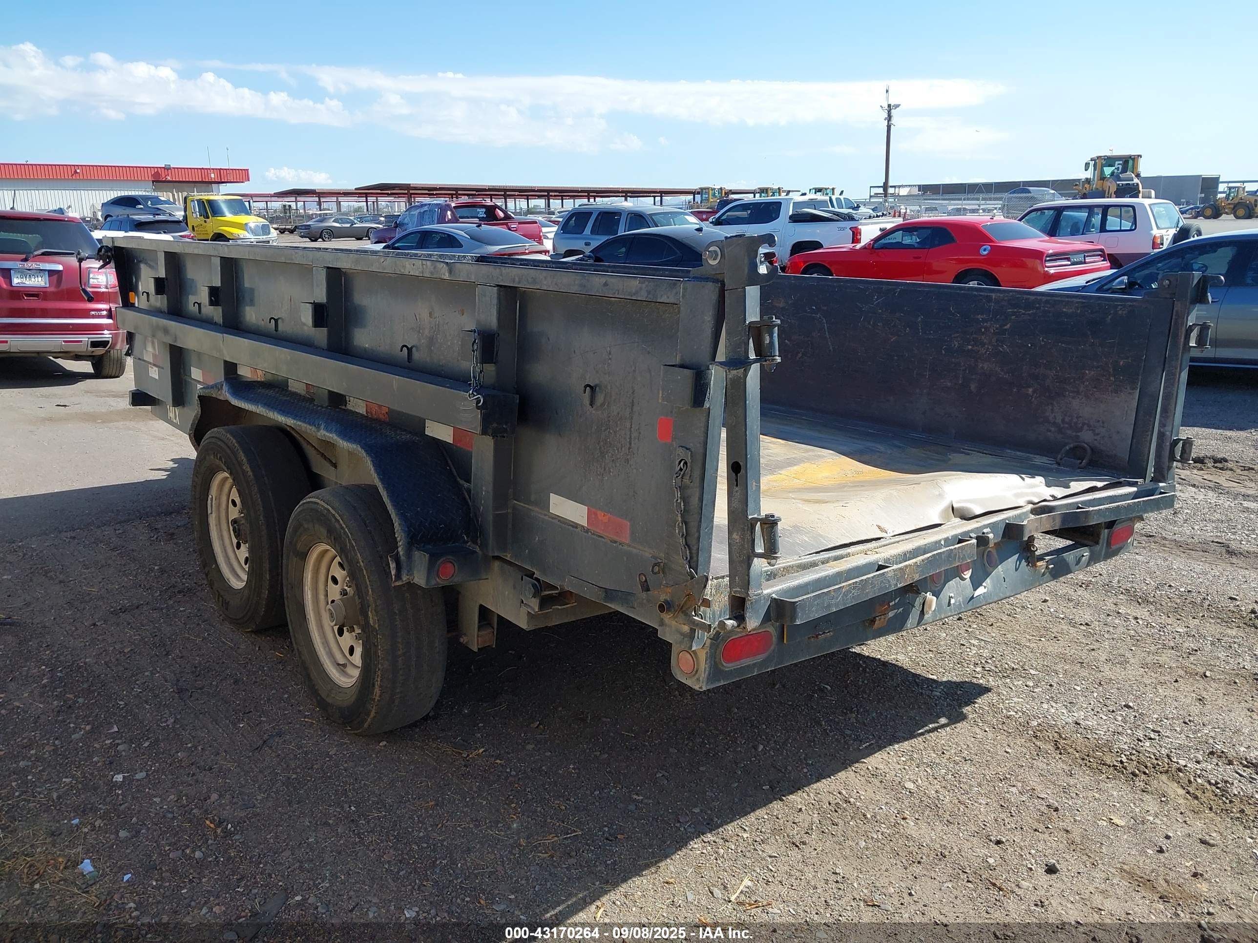 2015 PJ Pj — VIN 4P5D91620F1234346 — photo 3